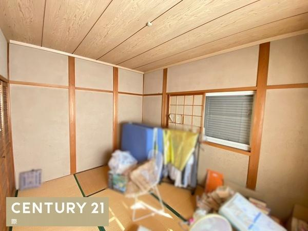 岩出市新田広芝　中古戸建の和室
