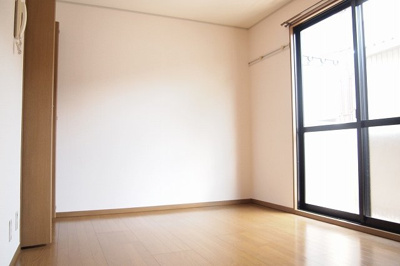 【居間・リビング】 | メイプルハイツ | 洋室