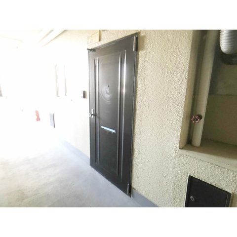 坂口コーポの玄関