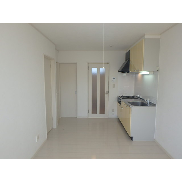 GARDEN　MIYAKOⅠの居間・リビング