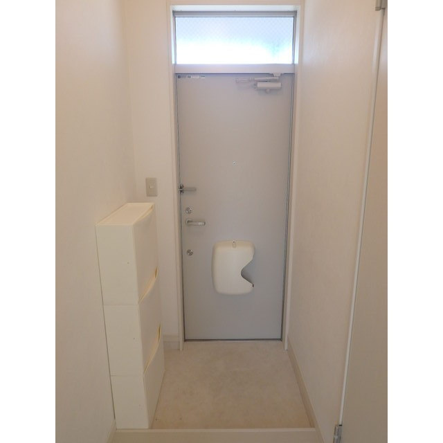 GARDEN　MIYAKOⅠの玄関