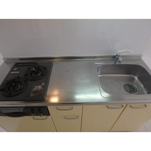 GARDEN　MIYAKOⅠのキッチン