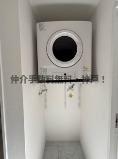 【ランドリースペース】 | 神戸市垂水区塩屋台1丁目　新築戸建　仲介手数料無料！ | 衣類乾燥機付き