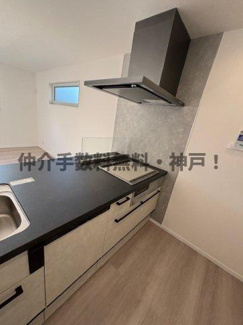 【キッチン】 | 神戸市垂水区塩屋台1丁目　新築戸建　仲介手数料無料！ | キッチンです