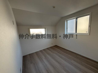 【洋室】 | 神戸市垂水区塩屋台1丁目　新築戸建　仲介手数料無料！ | きれいな洋室です