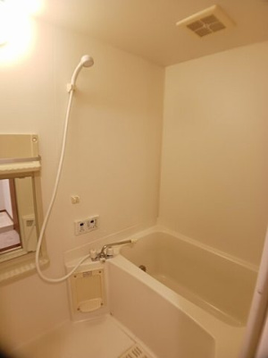 【浴室】 | アメニティ郷東Ａ | お風呂です