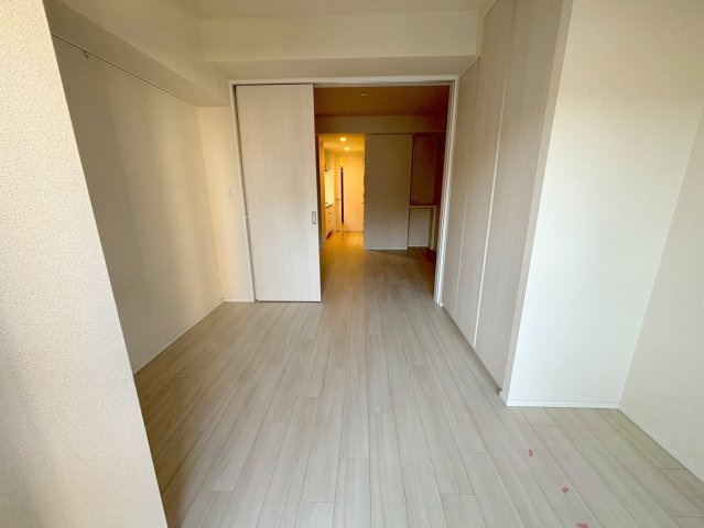 シティカレント新大阪の洋室