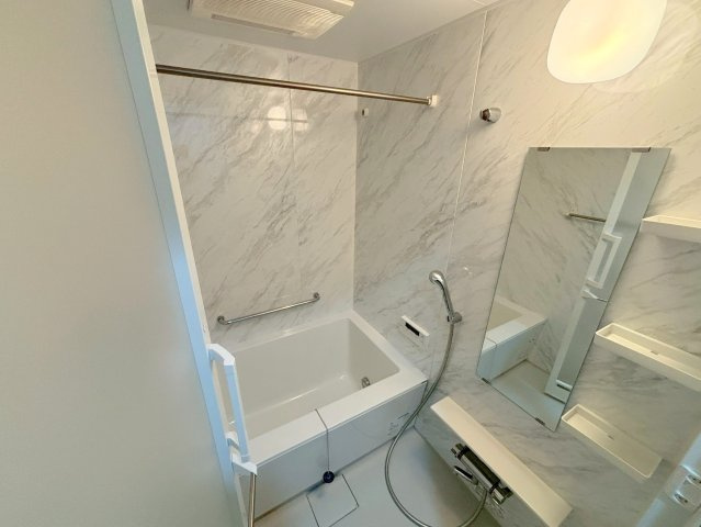 シティカレント新大阪の浴室