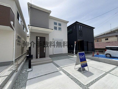 【外観】 | 神戸市垂水区名谷町　新築戸建2号棟　仲介手数料無料！ | きれいな外観です