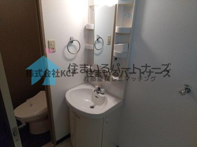 FR合川の洗面所|スペースが確保できる洗面所です