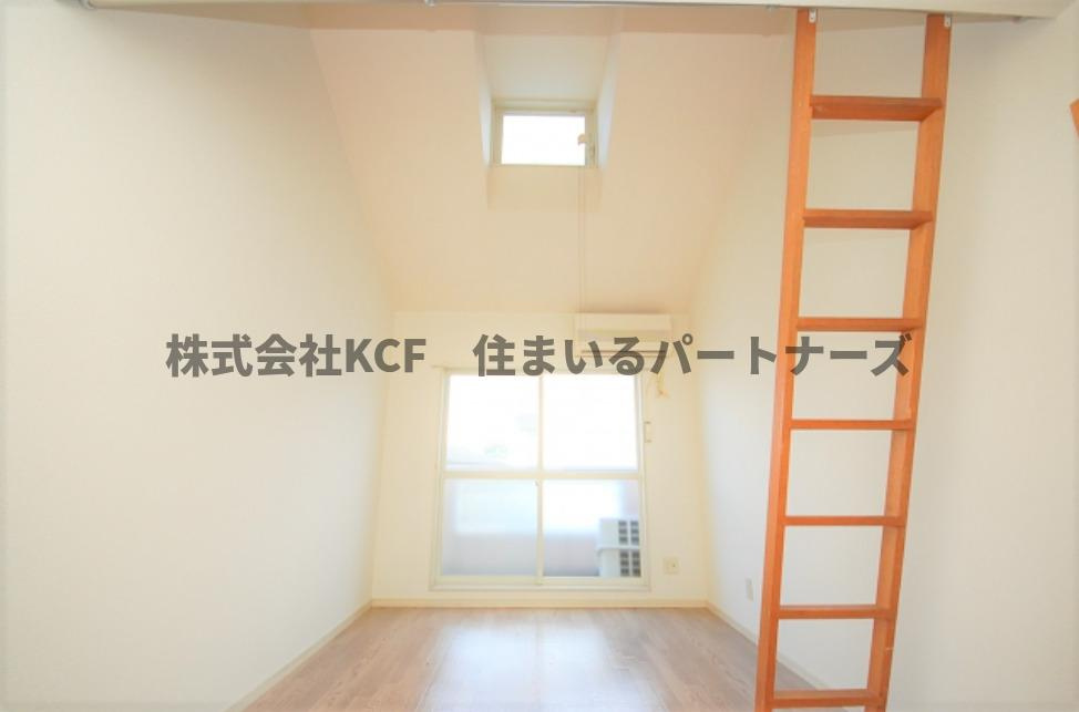 シャトレ隈Iの居間・リビング