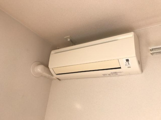 【設備】 | アネシス | エアコン（南側洋室）