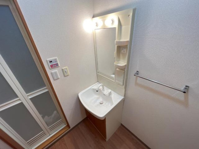 【洗面所】 | ジャルディニエールＢ | 洗髪洗面化粧台