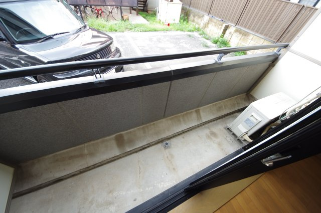 【バルコニー】