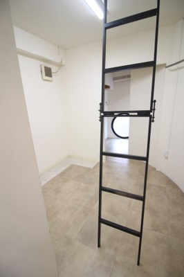 【内装】 | パウダービル