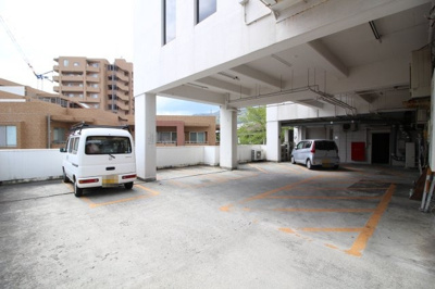 【駐車場】 | 芦屋サウザンドビル