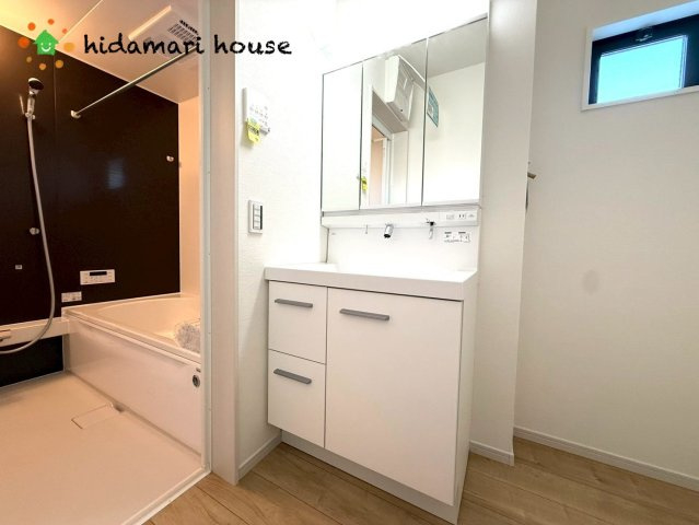 上尾市原市17期　新築戸建　KEIAIGRACE01の独立洗面台