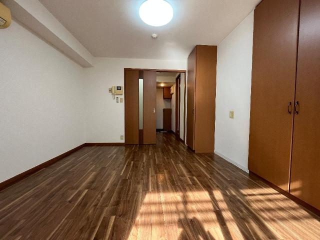 サンパレスの内装|洋室