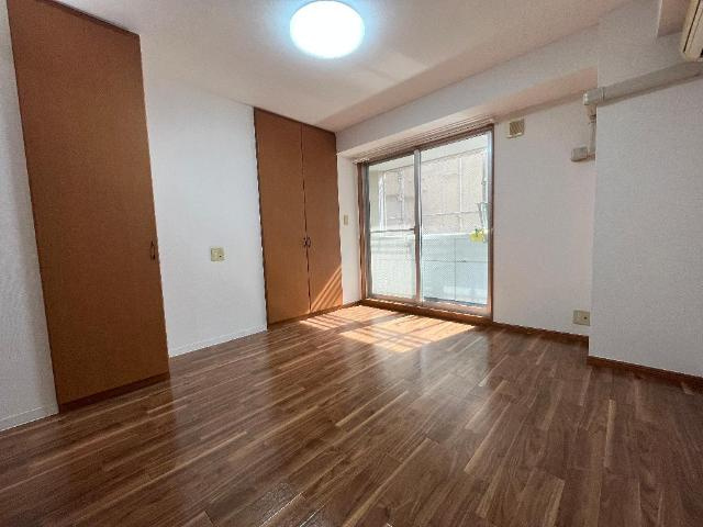 サンパレスの内装|洋室