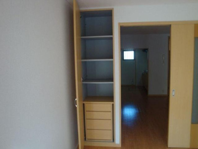 【収納】 | グランド　ソレイユ | 西側洋室収納