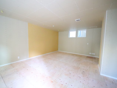 【内装】 | 中山手通店舗