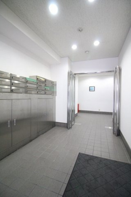 【エントランス】 | 成樹ビル