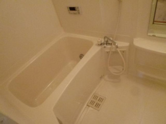 【浴室】 | クローバーハウスＢ | バス