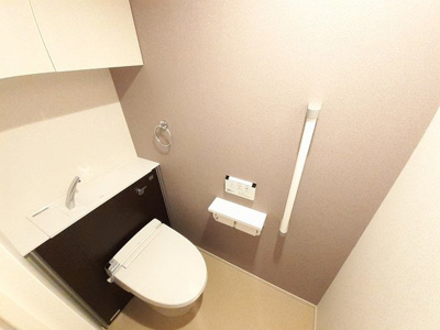 【トイレ】 | ｂｏｎｈｅｕｒ姫路栗山町