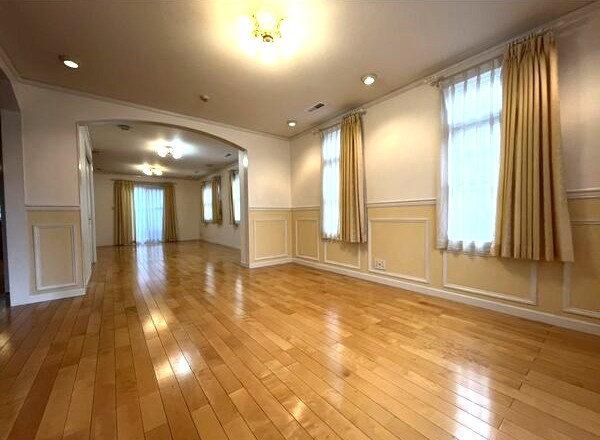 社台タウンハウスの居間・リビング