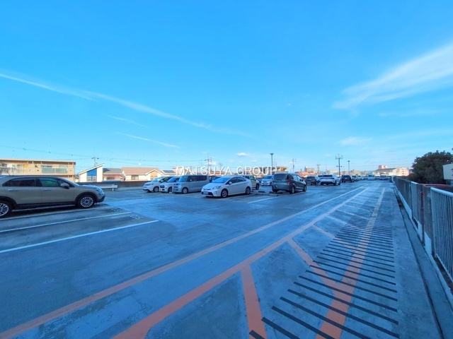 【駐車場】の画像