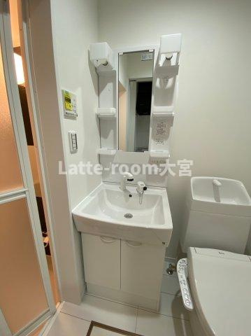 ウエストガーデン大和田の洗面所