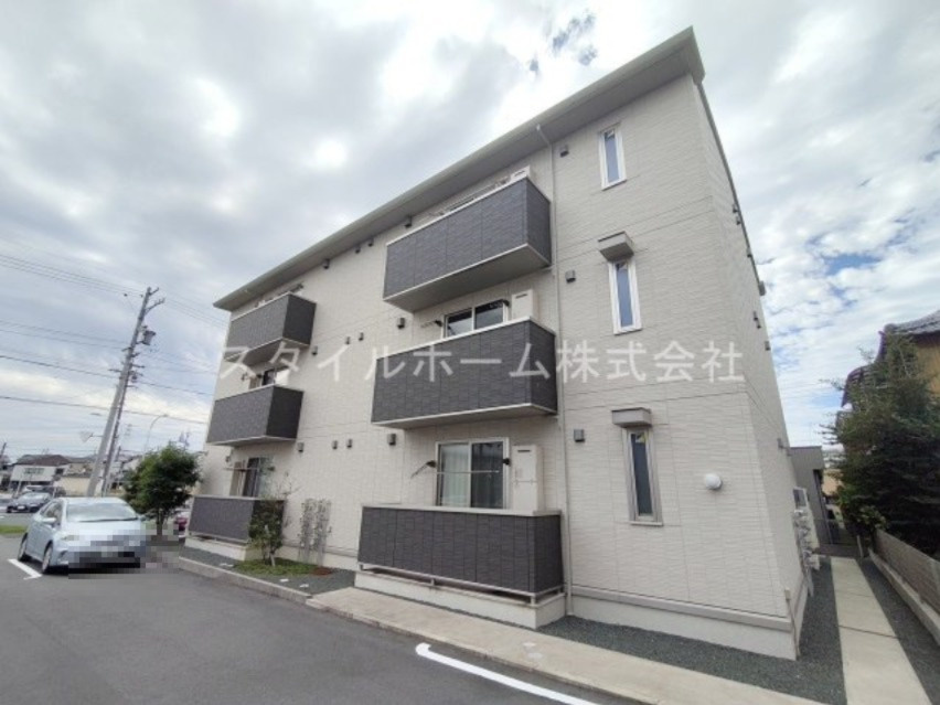 Ｎｏｂｌｅ駅前通の外観