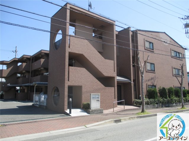 プラザハイツ二ツ屋C棟