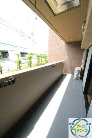 プラザハイツ二ツ屋C棟のバルコニー|※類似部屋