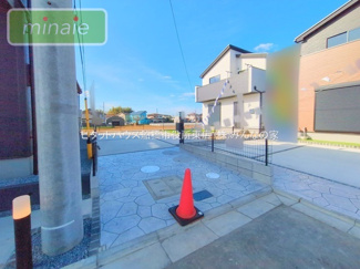 【外観】 | 保育園9分　小学校11分　庭付き　三咲全11区画　3号棟 | 販売現地