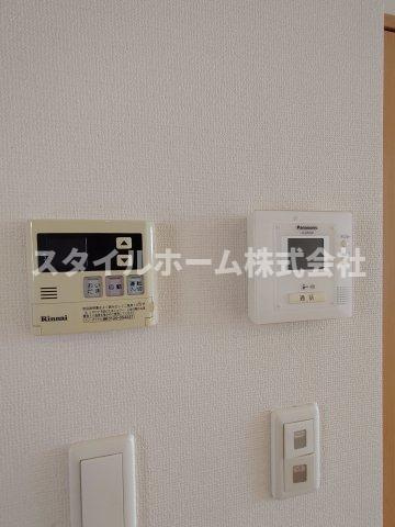 モナリエシラカワのセキュリティ|同建物内別部屋の写真です。