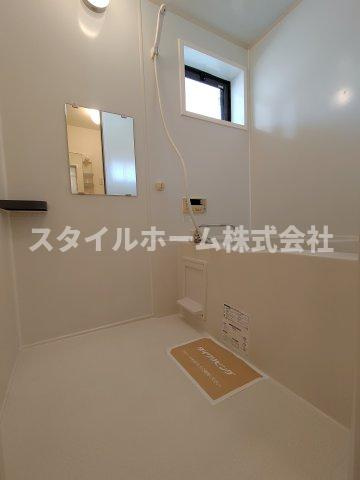 モナリエシラカワの浴室|同建物内別部屋の写真です。