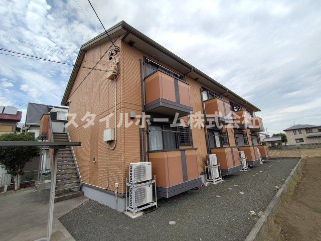 モナリエシラカワの外観