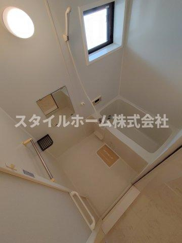 モナリエシラカワの浴室|同建物内別部屋の写真です。