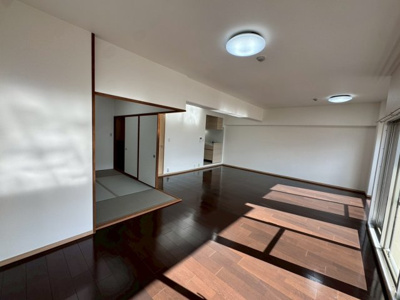 【居間・リビング】 | メゾンドール堺