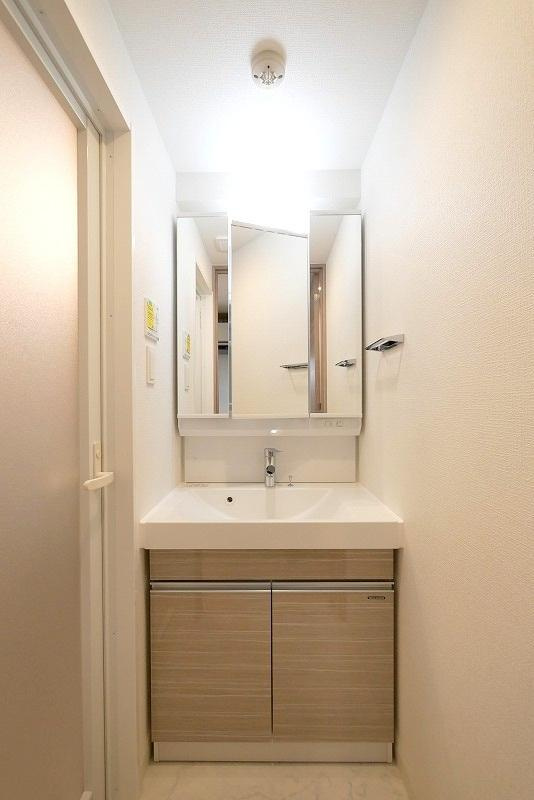 文京本駒込レジデンスの独立洗面台