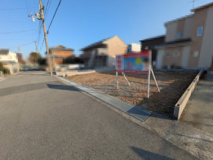 姫路市網干区北新在家　売り土地の前面道路含む現地写真