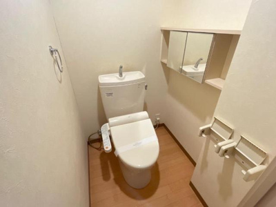 【トイレ】 | ネアポリス | シャワー付トイレ