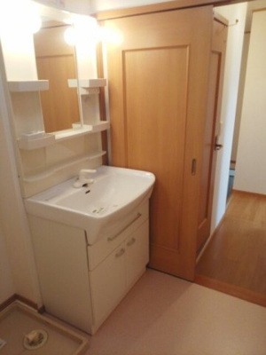 【洗面所】 | サンリット上万田Ａ