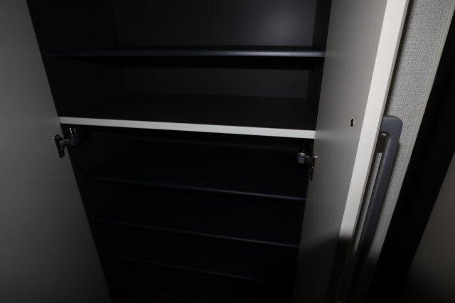 グラース・ベル・ウッドの玄関