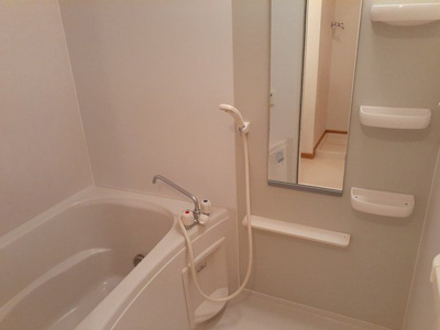 【浴室】 | アルモニー・ＮＡＯ | お風呂で日々の疲れを落としましょう