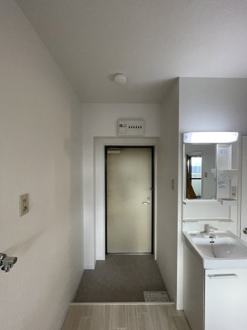 アクシスカナエⅠの玄関