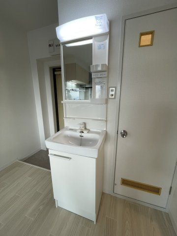 アクシスカナエⅠの独立洗面台