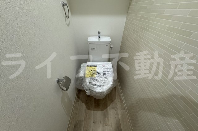 フジパレス弥刀駅北Ⅰ番館のトイレ|落ち着いた色調のトイレです