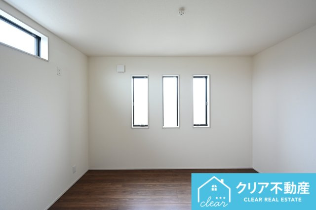 【洋室】 | 第３富士見町時沢１号棟 | 子ども部屋にピッタリな2階の洋室です！